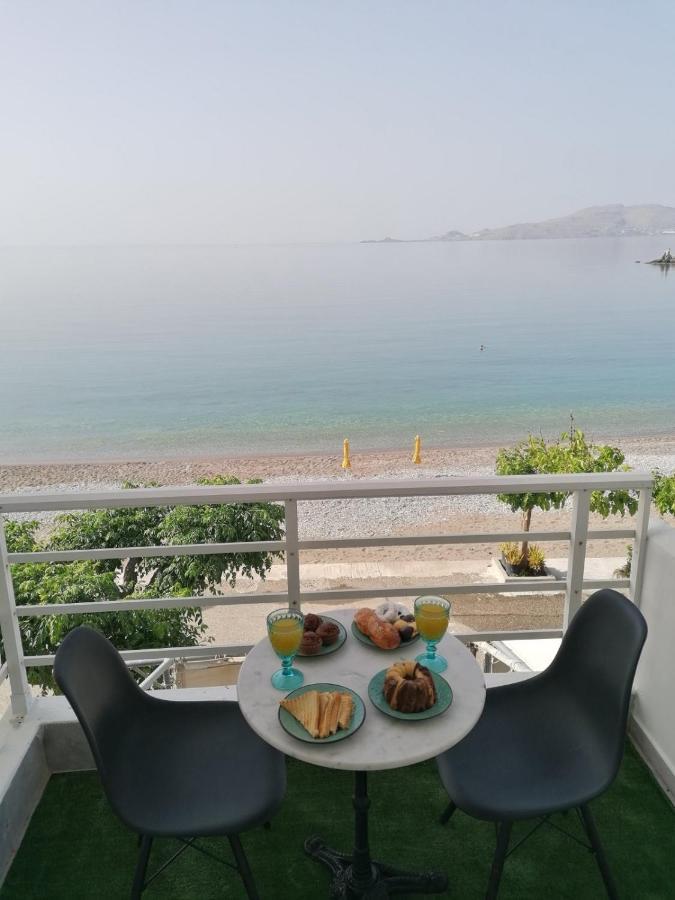 Fantasea Apartments شاراكي المظهر الخارجي الصورة